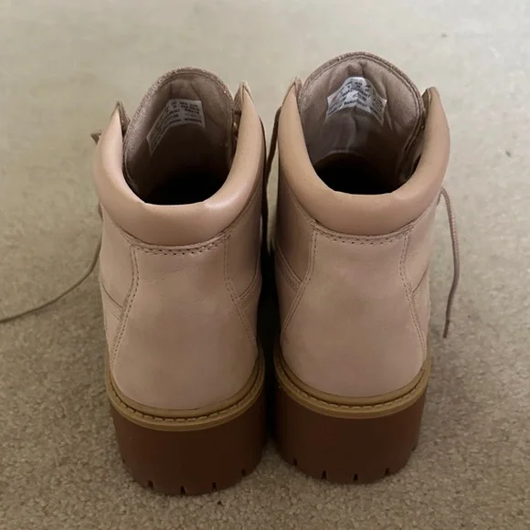 Timberland Blush Pink Platform Lug Boots Women’s size 8 - Picture 3 of 6